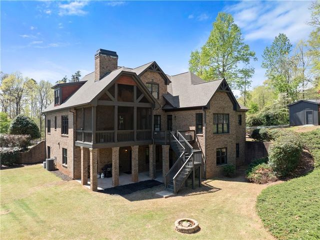 492 Jonney Thomas Road, Cleveland, GA 30528
