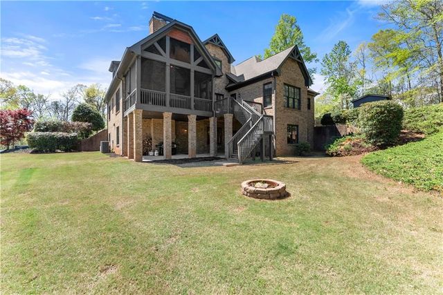 492 Jonney Thomas Road, Cleveland, GA 30528