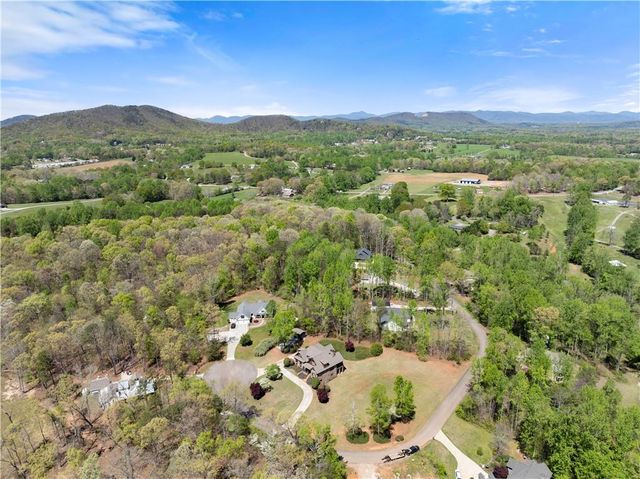 492 Jonney Thomas Road, Cleveland, GA 30528