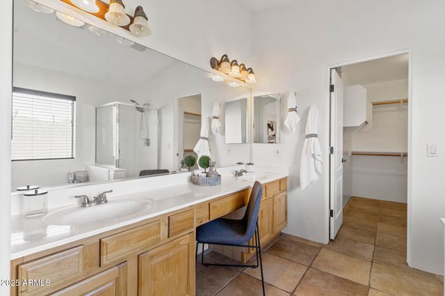 509 E SECO Place, Phoenix, AZ 85086