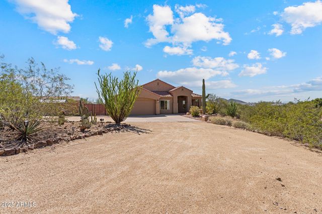 509 E SECO Place, Phoenix, AZ 85086