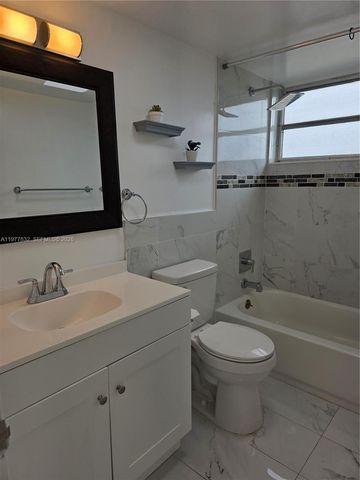 1351 NE 191st St E420, Miami, FL 33179