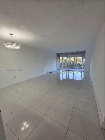 1351 NE 191st St E420, Miami, FL 33179