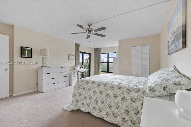2200 S Cypress Bend Drive 406, Pompano Beach, FL 33069
