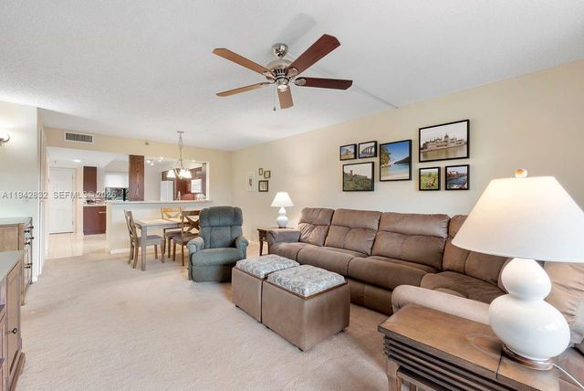 2200 S Cypress Bend Drive 406, Pompano Beach, FL 33069