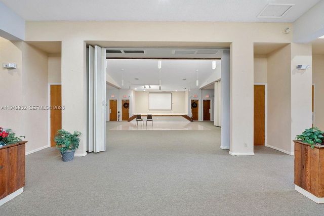 2200 S Cypress Bend Drive 406, Pompano Beach, FL 33069