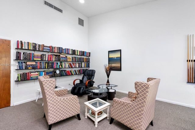 2200 S Cypress Bend Drive 406, Pompano Beach, FL 33069