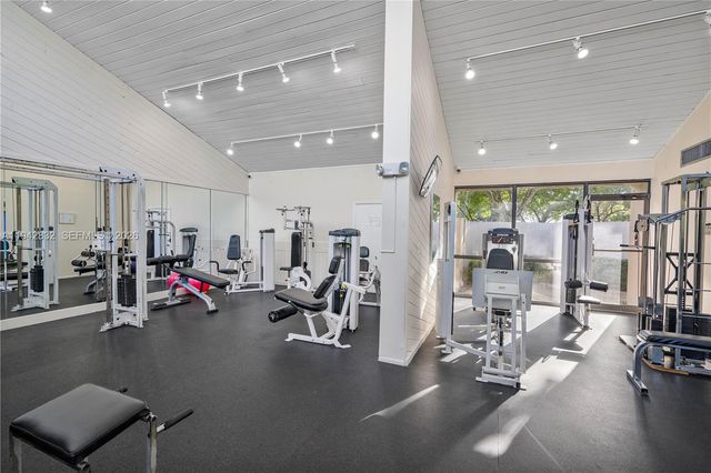 2200 S Cypress Bend Drive 406, Pompano Beach, FL 33069