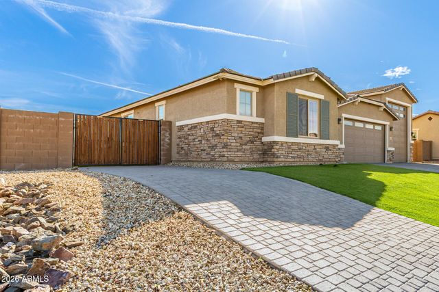 12515 W TUCKEY Lane, Glendale, AZ 85307