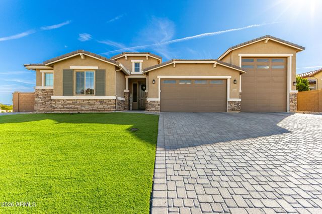 12515 W TUCKEY Lane, Glendale, AZ 85307