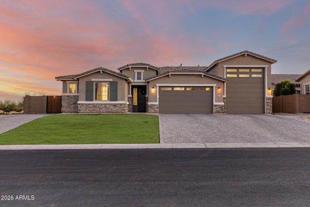 12515 W TUCKEY Lane, Glendale, AZ 85307