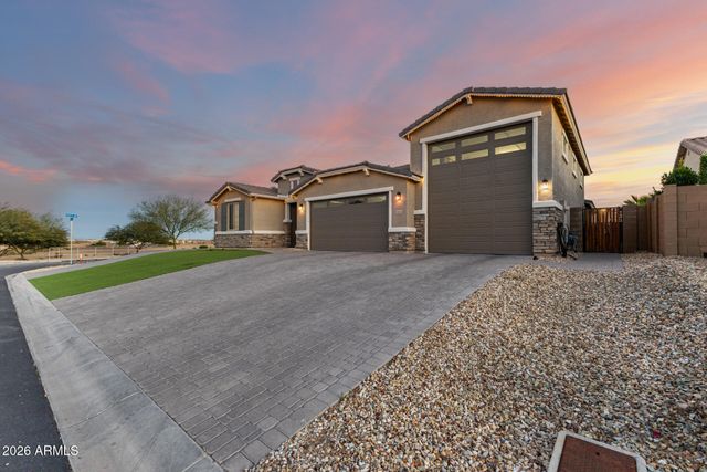 12515 W TUCKEY Lane, Glendale, AZ 85307