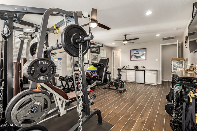 12515 W TUCKEY Lane, Glendale, AZ 85307