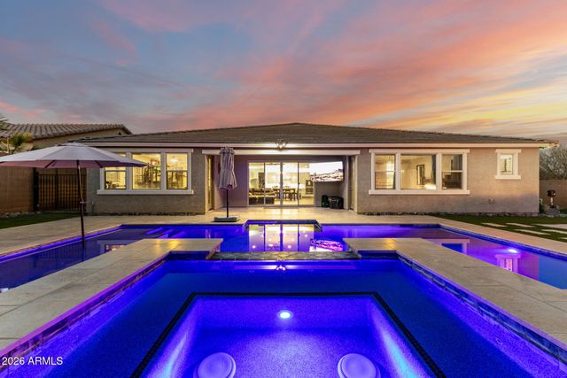 12515 W TUCKEY Lane, Glendale, AZ 85307