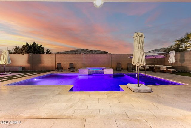 12515 W TUCKEY Lane, Glendale, AZ 85307