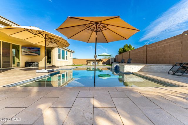 12515 W TUCKEY Lane, Glendale, AZ 85307