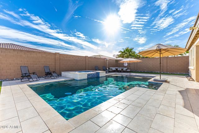 12515 W TUCKEY Lane, Glendale, AZ 85307