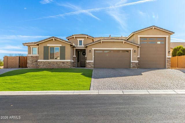 12515 W TUCKEY Lane, Glendale, AZ 85307