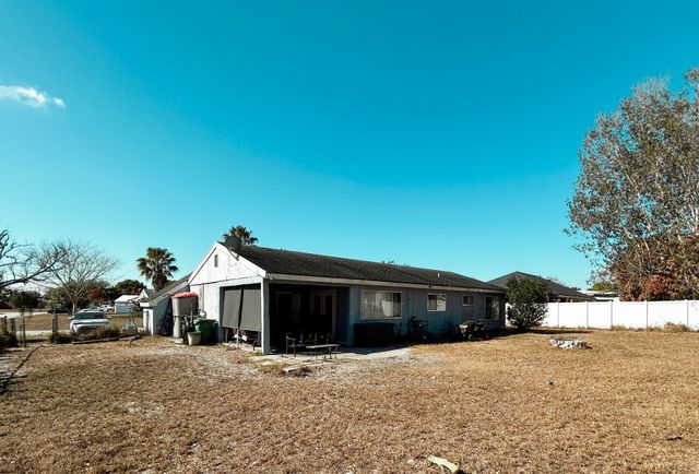 649 SW Everett Court, Port St. Lucie, Port St Lucie, FL 34953