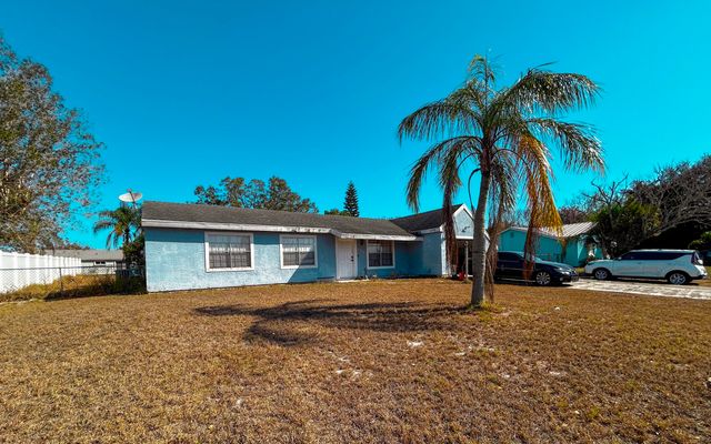 649 SW Everett Court, Port St. Lucie, Port St Lucie, FL 34953