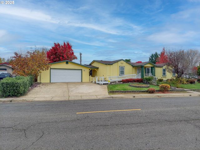 210 Nw TIMOTHY Ave, Winston, OR 97496