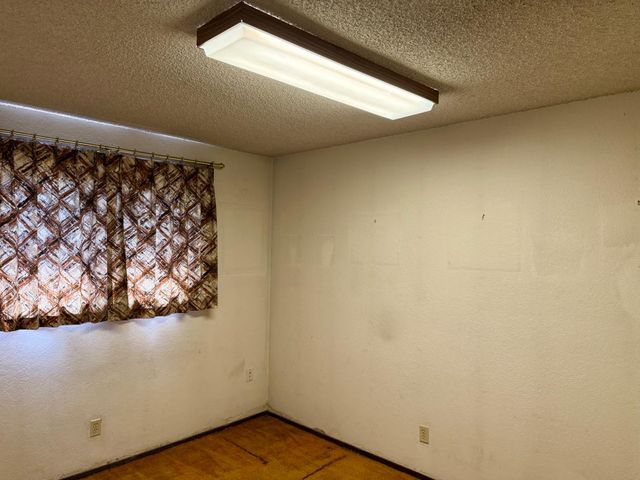 1264 Parkview St, Manteca, CA 95337