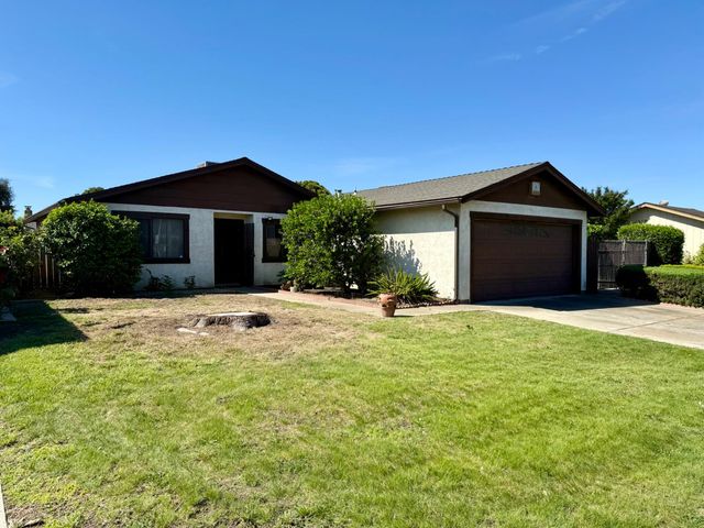 1264 Parkview St, Manteca, CA 95337