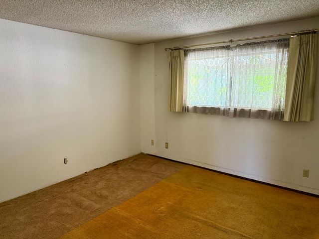 1264 Parkview St, Manteca, CA 95337