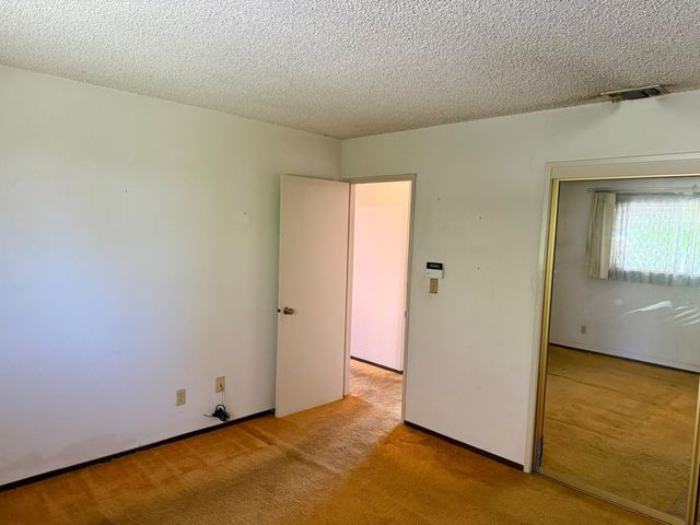 1264 Parkview St, Manteca, CA 95337