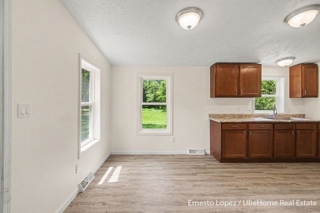 1465 64th Street, Fennville, MI 49408