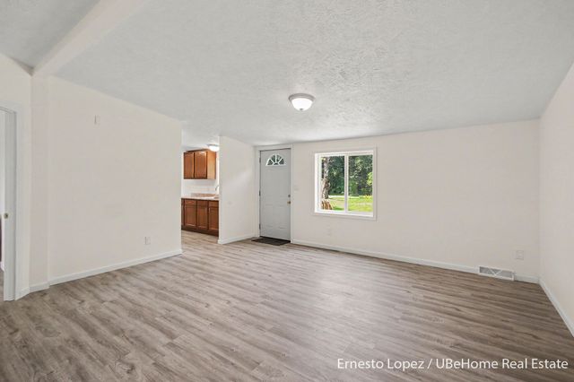 1465 64th Street, Fennville, MI 49408