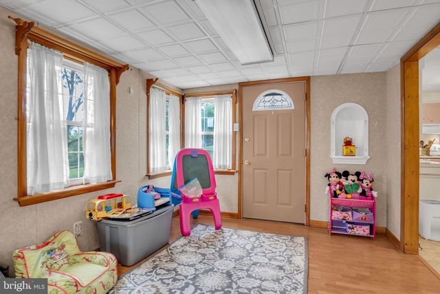 135 HEMLER DR, Hanover, PA 17331