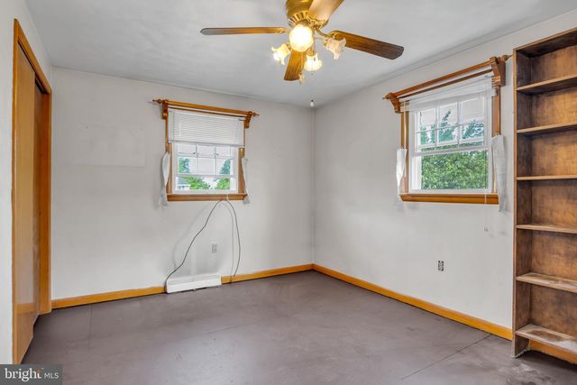 135 HEMLER DR, Hanover, PA 17331
