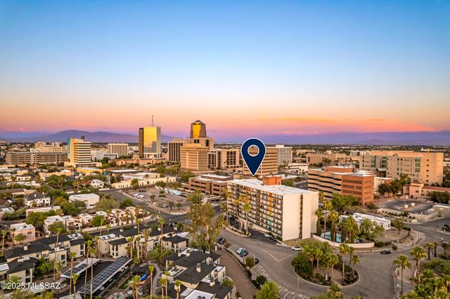 425 W Paseo Redondo Apt 6H, Tucson, AZ 85701