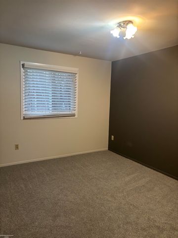 8510 Annsbury Drive, Shelby Twp, MI 48316