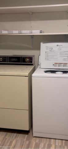 8510 Annsbury Drive, Shelby Twp, MI 48316