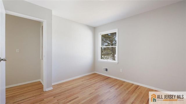 9 Nye Court, Piscataway, NJ 08854