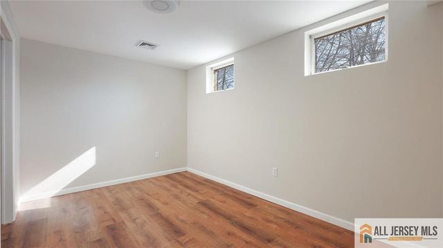 9 Nye Court, Piscataway, NJ 08854