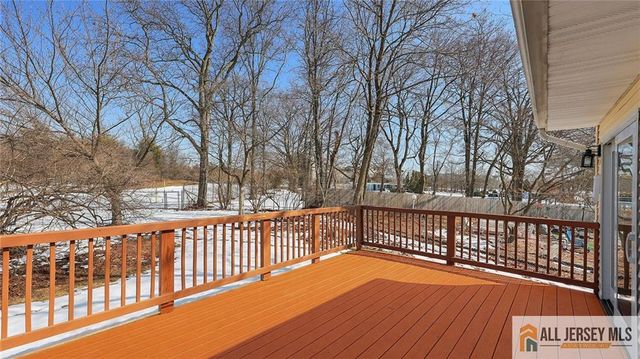 9 Nye Court, Piscataway, NJ 08854