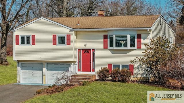 9 Nye Court, Piscataway, NJ 08854