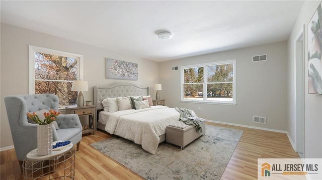 9 Nye Court, Piscataway, NJ 08854