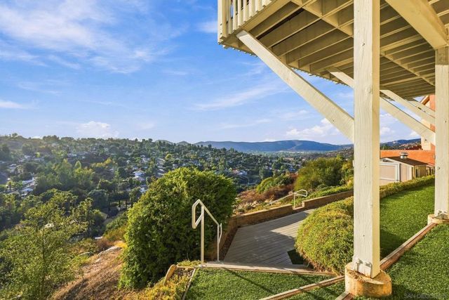 15107 La Plata Court, Ramona, CA 92065