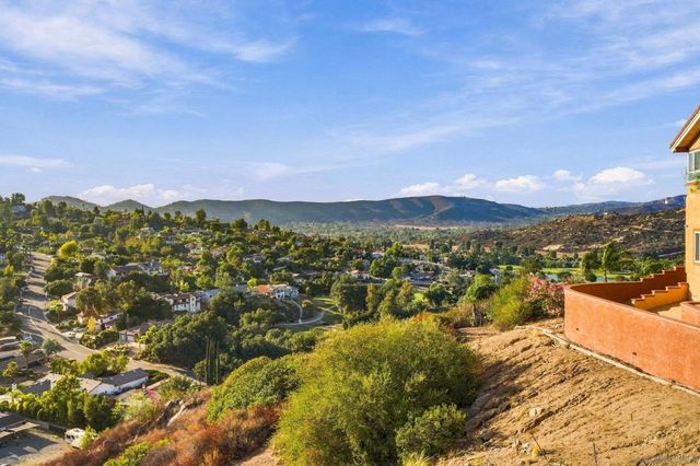 15107 La Plata Court, Ramona, CA 92065