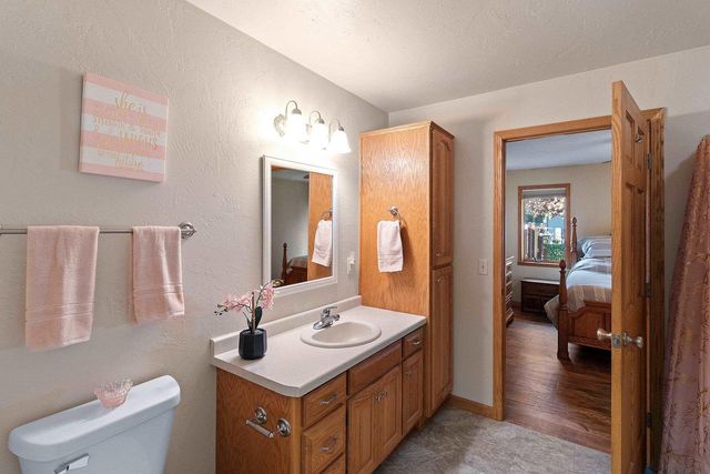 420 W ELM DRIVE, Little Chute, WI 54140