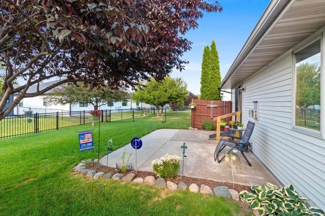 420 W ELM DRIVE, Little Chute, WI 54140