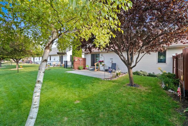 420 W ELM DRIVE, Little Chute, WI 54140