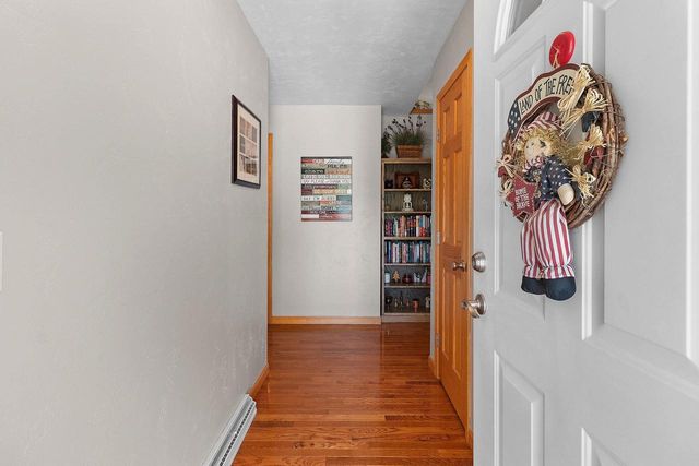 420 W ELM DRIVE, Little Chute, WI 54140