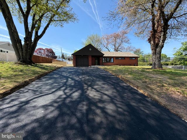 249 HILL AVE, Horsham, PA 19044