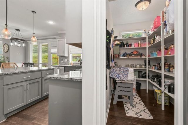 839 Creekmoor Pond Lane, Raymore, MO 64083