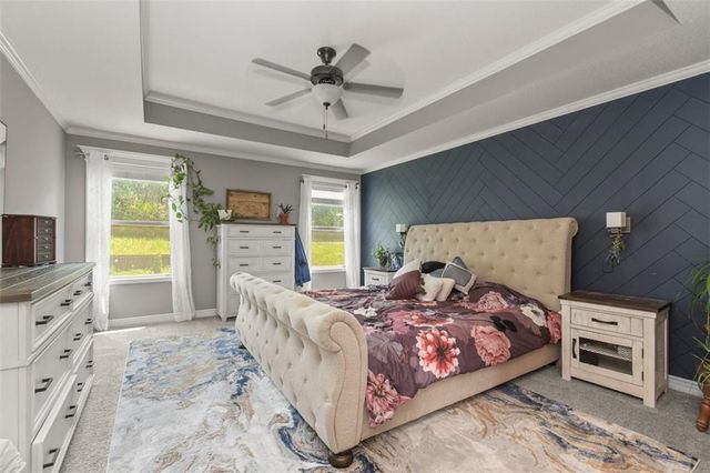 839 Creekmoor Pond Lane, Raymore, MO 64083